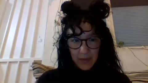 Snapshot of _tutti_frutti_ chatting on 5, 2, 2025 _tutti_frutti_ online show from 5, 2, 2025
