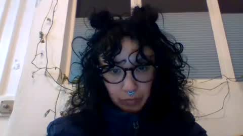 Snapshot of _tutti_frutti_ chatting on 7, 2, 2025 _tutti_frutti_ online show from 7, 2, 2025