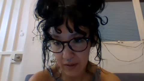 Snapshot of _tutti_frutti_ chatting on 18, 2, 2025 _tutti_frutti_ online show from 18, 2, 2025