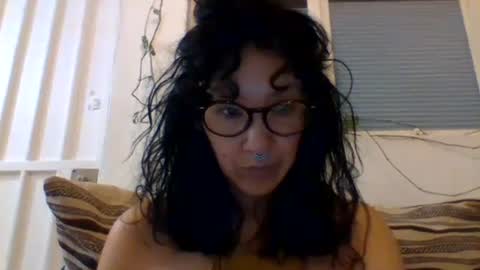 Snapshot of _tutti_frutti_ chatting on 2, 3, 2025 _tutti_frutti_ online show from 2, 3, 2025