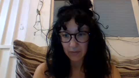 Snapshot of _tutti_frutti_ chatting on 7, 3, 2025 _tutti_frutti_ online show from 7, 3, 2025