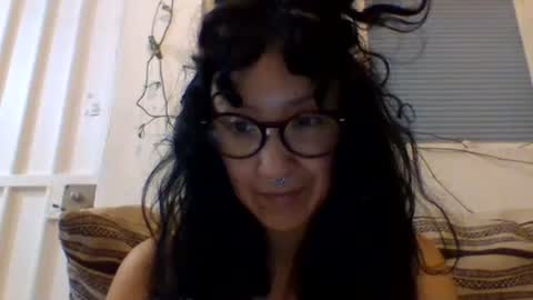 Snapshot of _tutti_frutti_ chatting on 7, 3, 2025 _tutti_frutti_ online show from 7, 3, 2025