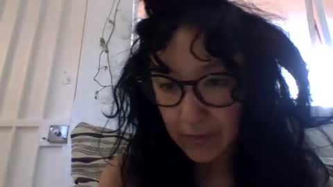 Snapshot of _tutti_frutti_ chatting on 9, 3, 2025 _tutti_frutti_ online show from 9, 3, 2025