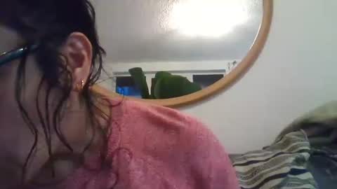 Snapshot of _tutti_frutti_ chatting on 11, 10, 2025 _tutti_frutti_ online show from 11, 10, 2025