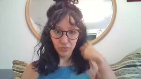 Snapshot of _tutti_frutti_ chatting on 13, 10, 2025 _tutti_frutti_ online show from 13, 10, 2025