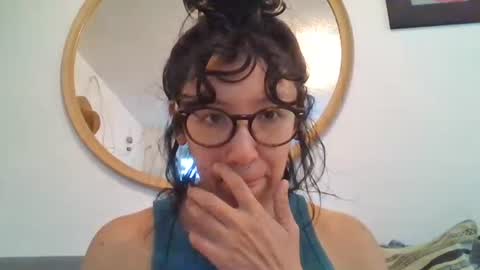 Snapshot of _tutti_frutti_ chatting on 13, 10, 2025 _tutti_frutti_ online show from 13, 10, 2025