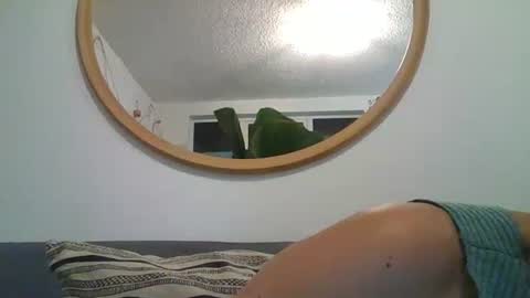 Snapshot of _tutti_frutti_ chatting on 28, 10, 2025 _tutti_frutti_ online show from 28, 10, 2025