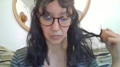 Snapshot of _tutti_frutti_ chatting on 30, 10, 2025 _tutti_frutti_ online show from 30, 10, 2025