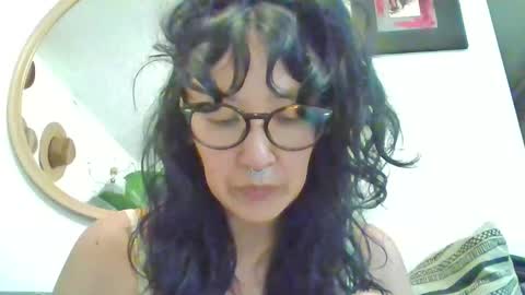 Snapshot of _tutti_frutti_ chatting on 20, 11, 2025 _tutti_frutti_ online show from 20, 11, 2025