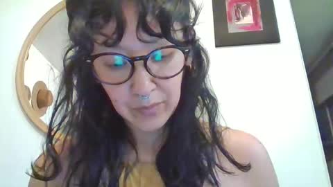 Snapshot of _tutti_frutti_ chatting on 21, 11, 2025 _tutti_frutti_ online show from 21, 11, 2025