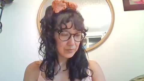 Snapshot of _tutti_frutti_ chatting on 29, 11, 2025 _tutti_frutti_ online show from 29, 11, 2025