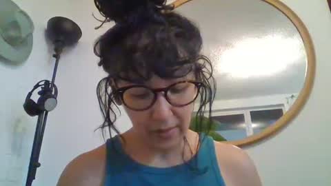 Snapshot of _tutti_frutti_ chatting on 30, 11, 2025 _tutti_frutti_ online show from 30, 11, 2025