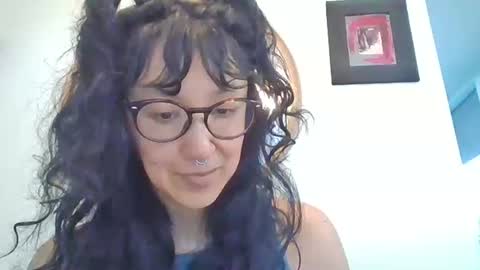 Snapshot of _tutti_frutti_ chatting on 14, 12, 2025 _tutti_frutti_ online show from 14, 12, 2025