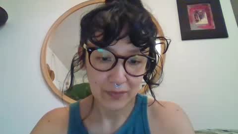 Snapshot of _tutti_frutti_ chatting on 6, 1, 2026 _tutti_frutti_ online show from 6, 1, 2026