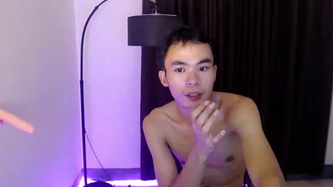 Snapshot of _urhotjessie_ chatting on 14, 12, 2025 jessie online show from 14, 12, 2025