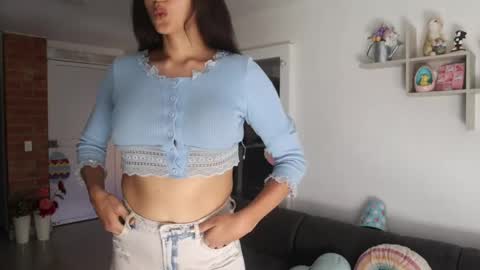 Anastasia Vahos online show from 18, 4, 2026