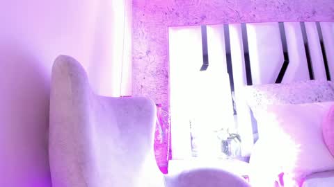 Snapshot of _valeria___ chatting on 8, 2, 2025 valeria jade online show from 8, 2, 2025