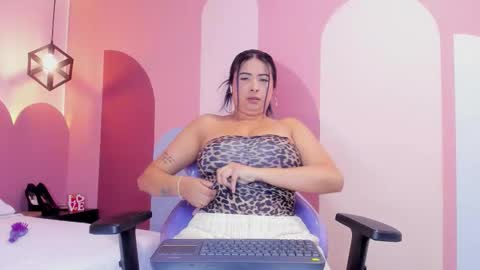 _valeryboobs_ online show from 19, 3, 2026