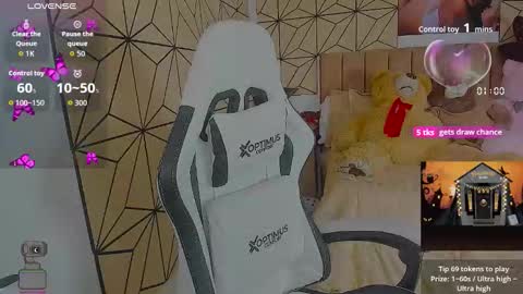 Snapshot of _vane_lopez chatting on 23, 10, 2025 vane online show from 23, 10, 2025