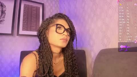 Snapshot of _vennuss_ chatting on 4, 1, 2025 Venus online show from 4, 1, 2025