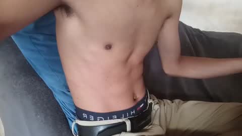 Snapshot of _vov_ chatting on 17, 9, 2025 _vov_ online show from 17, 9, 2025