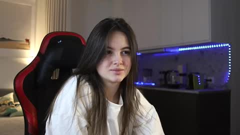 Kristina online show from 2, 3, 2025