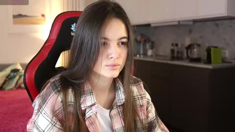 Kristina online show from 9, 3, 2025