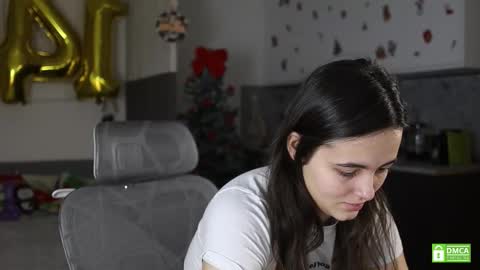 Kristina online show from 14, 12, 2025