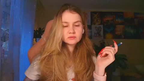 Snapshot of _witch__ chatting on 23, 11, 2025 Enni online show from 23, 11, 2025