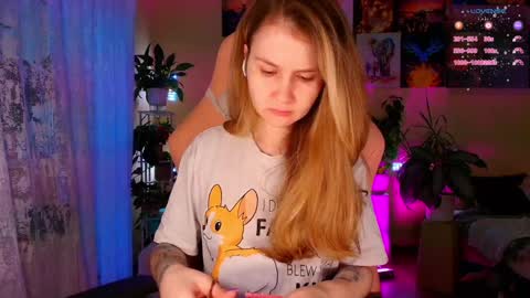 Snapshot of _witch__ chatting on 2, 12, 2025 Enni online show from 2, 12, 2025