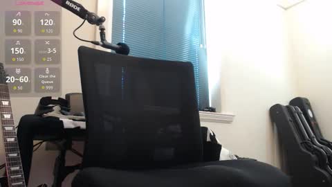 Snapshot of _xxrockstarloverxx_ chatting on 29, 10, 2025 _xxrockstarloverxx_ online show from 29, 10, 2025