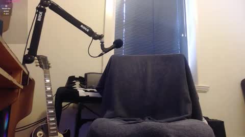 Snapshot of _xxrockstarloverxx_ chatting on 14, 11, 2025 _xxrockstarloverxx_ online show from 14, 11, 2025