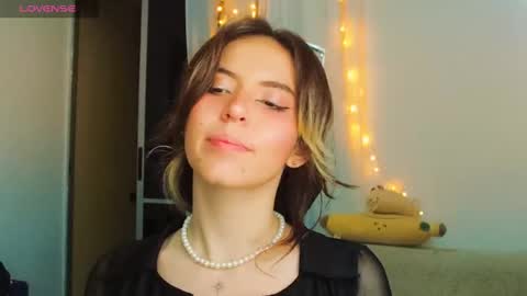 _yourcherrybomb online show from 28, 2, 2025