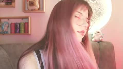 _yourcherrybomb online show from 25, 5, 2026
