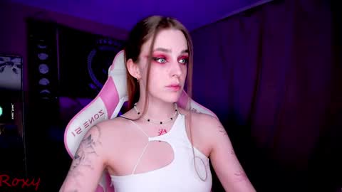 Roxy online show from 16, 2, 2025