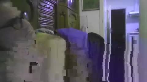 Snapshot of a203530 chatting on 1, 11, 2025 a203530 online show from 1, 11, 2025