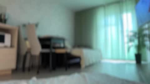        online show from 28, 10, 2025