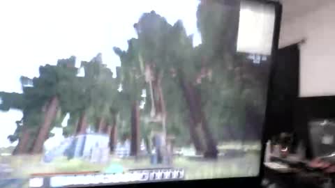 Snapshot of a_bored_dragon chatting on 18, 12, 2025 A Bored Dragon online show from 18, 12, 2025