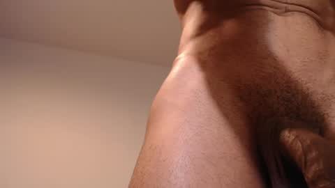 Snapshot of a_brazilian_man chatting on 31, 3, 2026 Enjoy the discount for new subscribers. online show from 31, 3, 2026