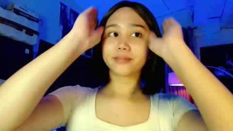 Snapshot of a_r_i_a_n_n_a chatting on 4, 10, 2025 Lovely Yana online show from 4, 10, 2025