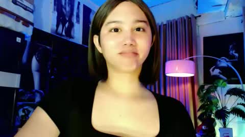 Snapshot of a_r_i_a_n_n_a chatting on 15, 10, 2025 Lovely Yana online show from 15, 10, 2025