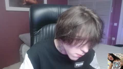 Snapshot of a_s_m_ chatting on 17, 12, 2025 Kris Michael online show from 17, 12, 2025