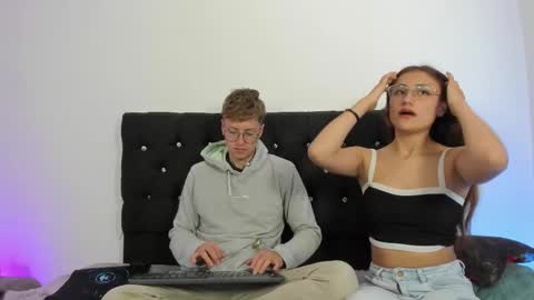 Snapshot of a_sexy_couple__ chatting on 19, 12, 2025 A Sexy Couple online show from 19, 12, 2025