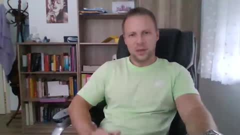 Snapshot of aaaandzzz chatting on 24, 11, 2025 Long distance cumshot online show from 24, 11, 2025