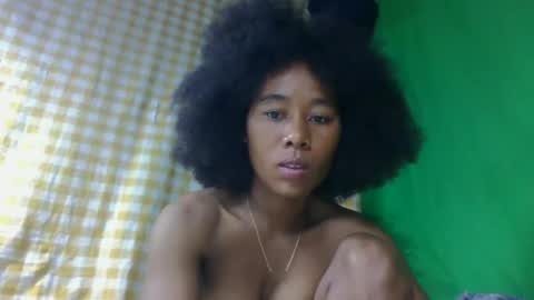 Snapshot of aadienne chatting on 26, 5, 2026 aadienne online show from 26, 5, 2026