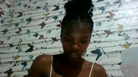 Snapshot of aadienne chatting on 15, 6, 2026 aadienne online show from 15, 6, 2026