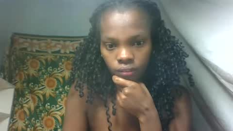 Snapshot of aadienne chatting on 18, 6, 2026 aadienne online show from 18, 6, 2026