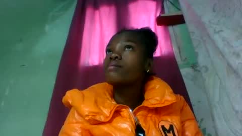 Snapshot of aadienne chatting on 22, 6, 2026 aadienne online show from 22, 6, 2026