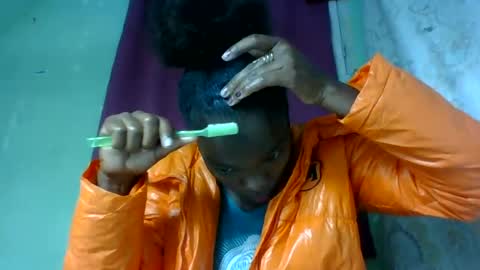 Snapshot of aadienne chatting on 23, 6, 2026 aadienne online show from 23, 6, 2026