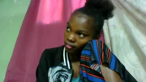 Snapshot of aadienne chatting on 23, 6, 2026 aadienne online show from 23, 6, 2026